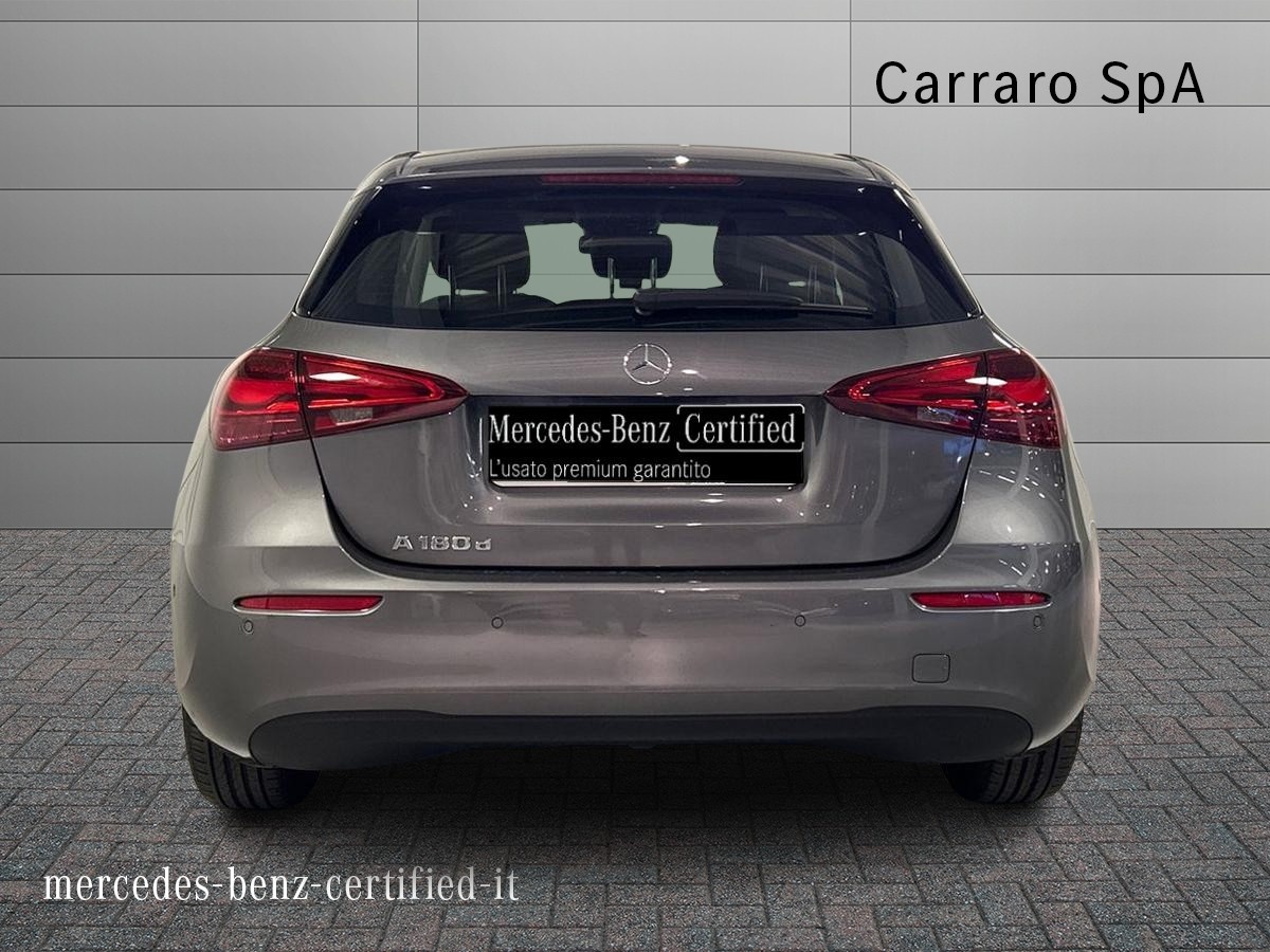 Mercedes  Classe A 180 D Advanced Speedshift DCT AMG 8G - 4