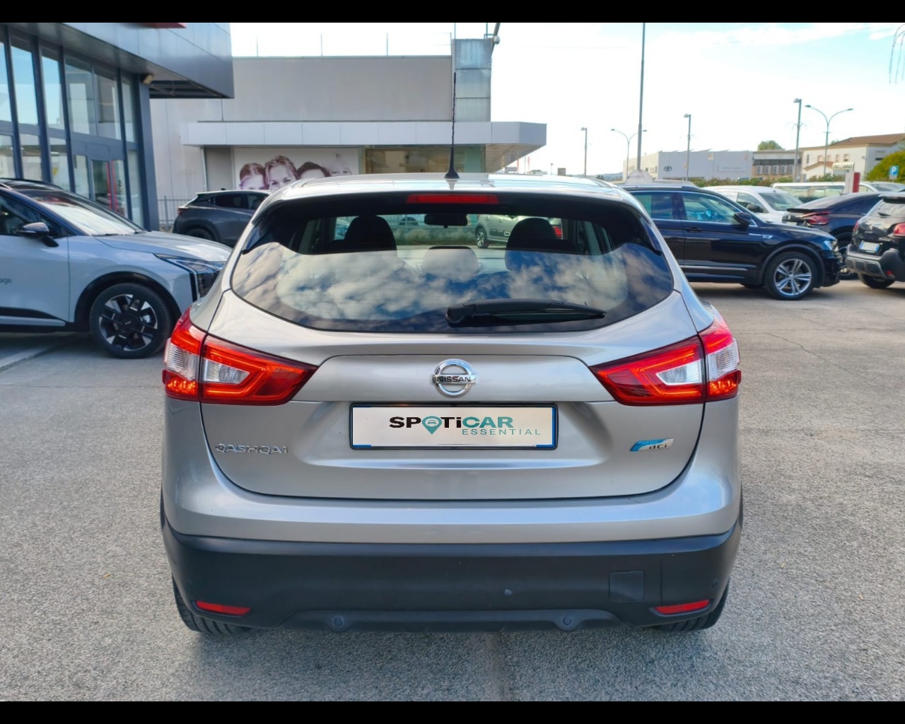 Foto NISSAN Qashqai 1.5 dci Acenta 110cv