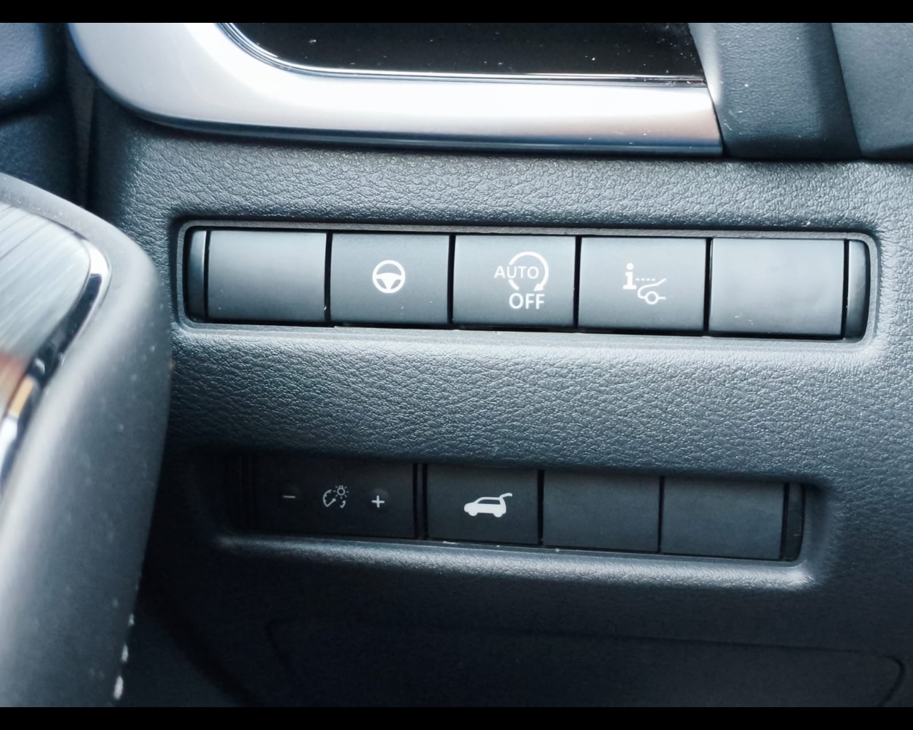 Foto NISSAN Qashqai 1.3 mhev Tekna 4wd 158cv xtronic