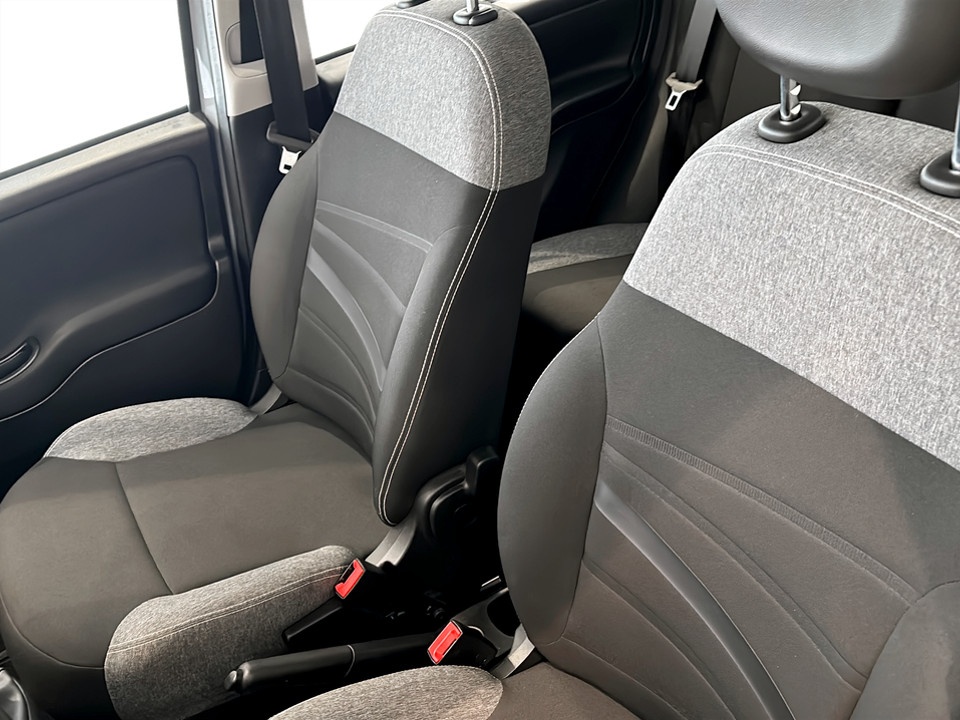 FIAT Panda 1.0 firefly hybrid City Life s&s 70cv 5p.ti Ibrida usato - 6