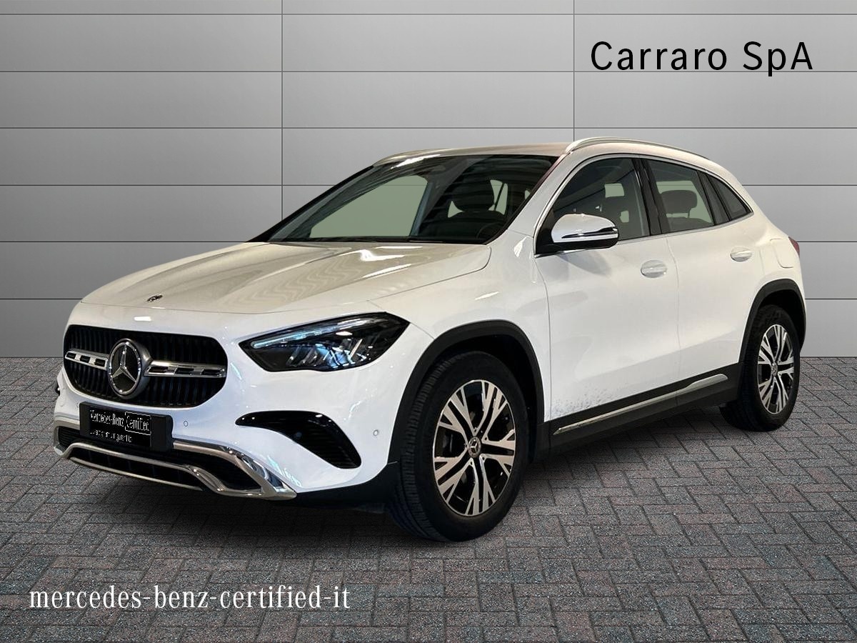 Mercedes GLA GLA 180 D Progressive Advanced 8G-DCT
