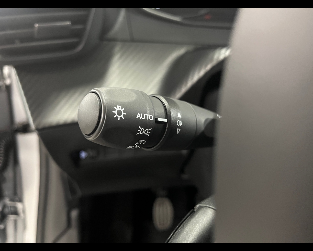 Peugeot 208 Nuovo Benzina 208 Verona