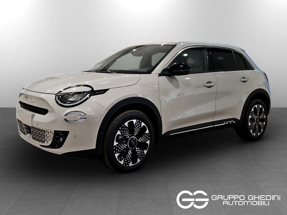 FIAT 600 Hybrid La Prima Hybrid 110cv Ibrida km0