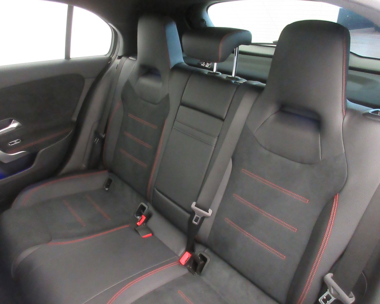 Mercedes Classe A Classe A 35 AMG Race Edition 4Matic 7G-DCT - 14