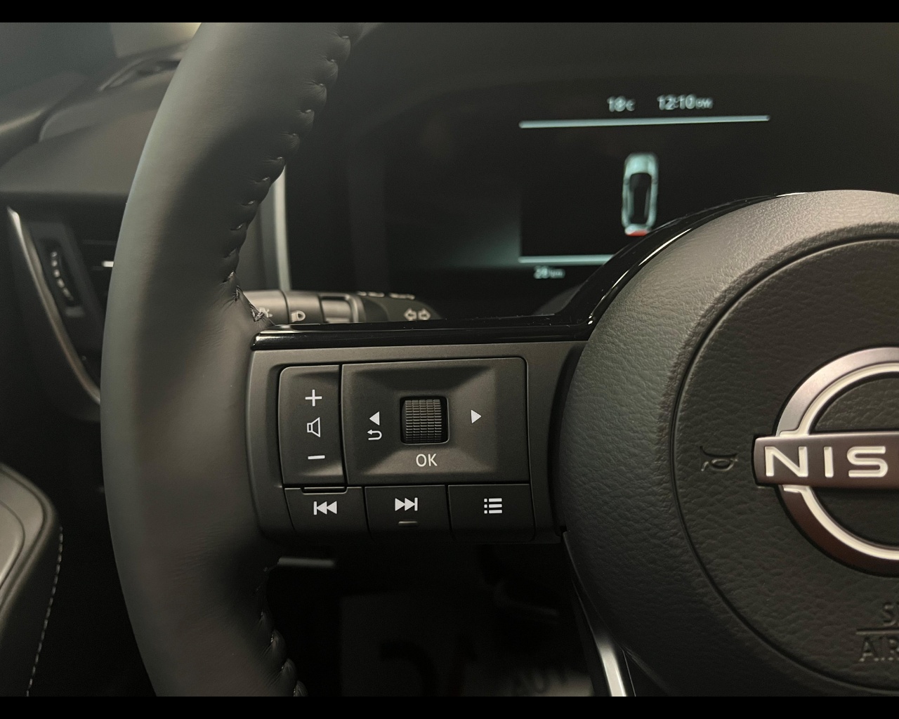 Foto NISSAN Qashqai 1.3 mhev N-Connecta 2wd 140cv