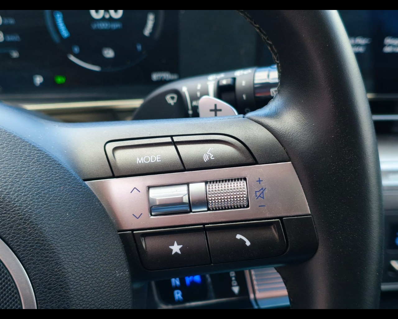 Foto HYUNDAI NEW KONA 1.6 HEV DCT X CLASS