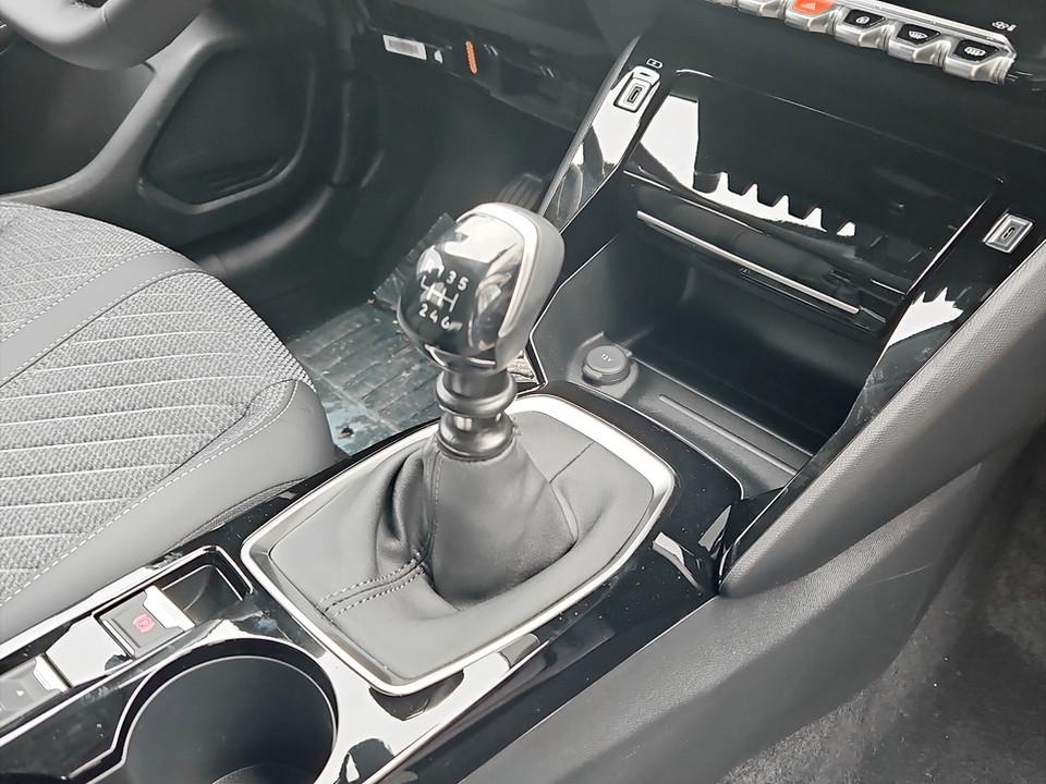 PEUGEOT 208 5P – ALLURE PureTech 100 S&S Benzina km0 - 15