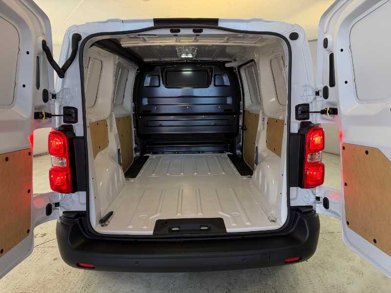 Expert Standard- 1.5 Bluehdi 120cv S&s