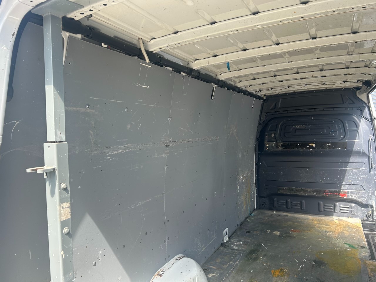 Mercedes Sprinter sprinter 317 2.0 cdi F 43/35 rwd H2 - 12