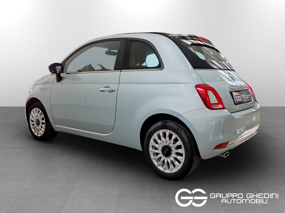 FIAT 500 500C 1.0 hybrid Dolcevita 70cv Ibrida usato - 2