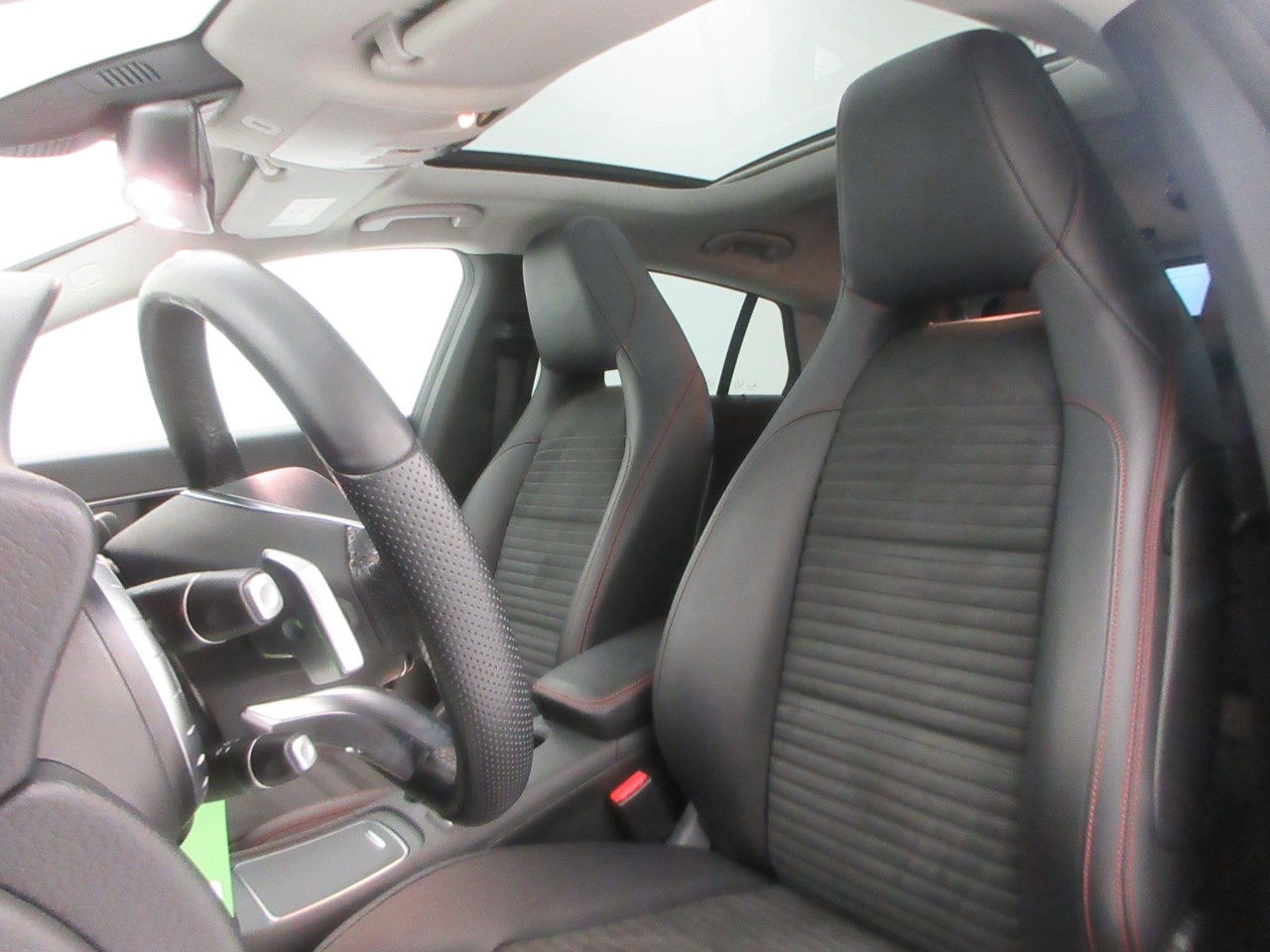 Mercedes CLA Shooting Brake CLA Shooting Brake 200 D Premium 4Matic 7G-DCT - 12