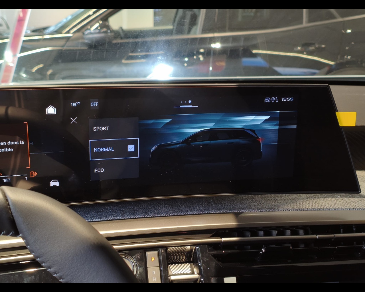 Foto PEUGEOT 5008 1.2 hybrid Allure 145cv e-dcs6