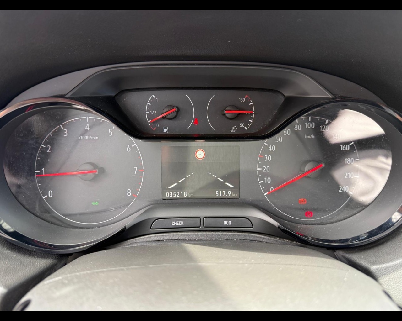 Foto OPEL Grandland X 1.2 Design Line s&s 130cv