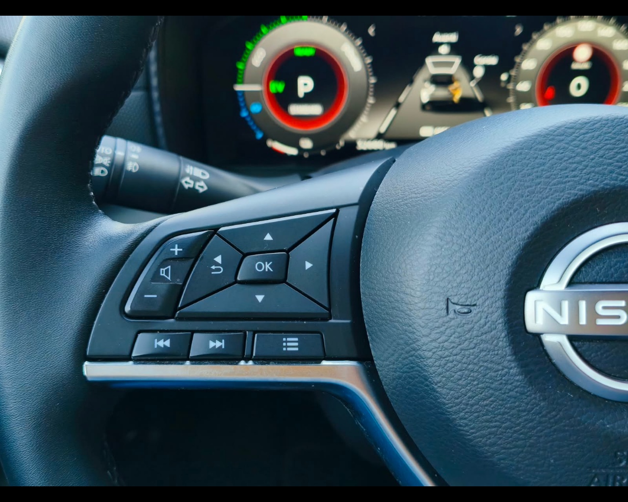 Foto NISSAN Juke 1.6 hev N-Connecta