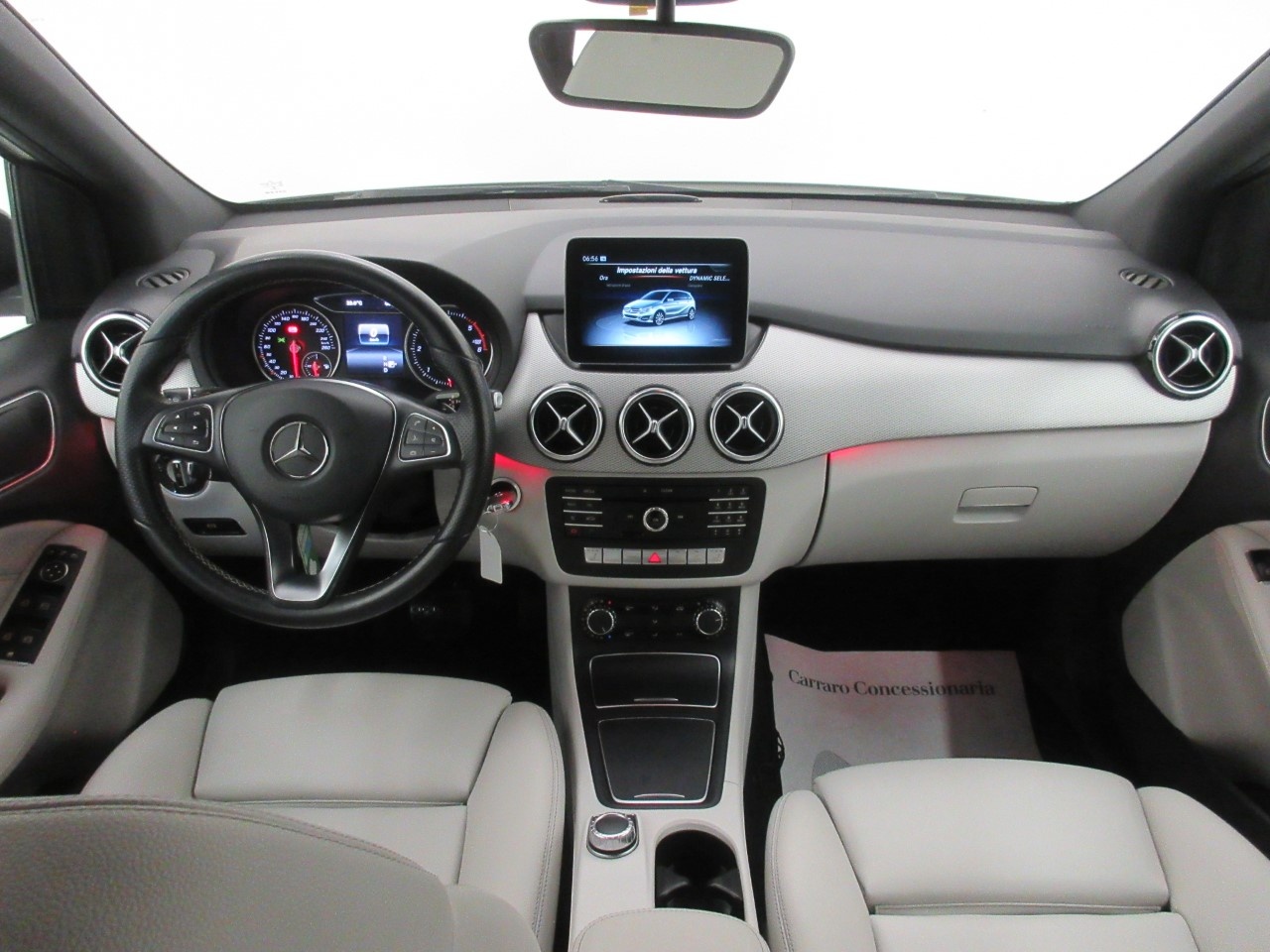Mercedes Classe B Classe B 200 D Sport Tech 4Matic 7G-DCT - 16