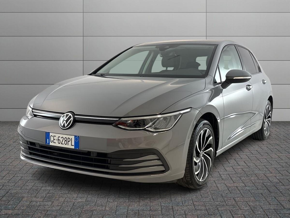 Foto veicolo VOLKSWAGEN Golf VIII 2020 Golf VIII 2020 - Golf 1.5 tgi Style 130cv Metano