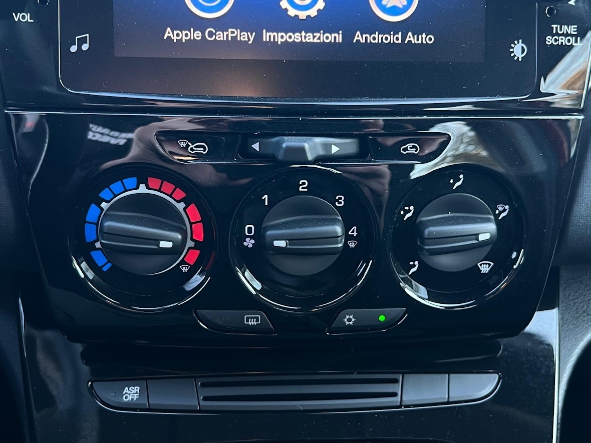 LANCIA Ypsilon 1.0 firefly hybrid Silver s&s 70cv Ibrido benzina Usato - 9