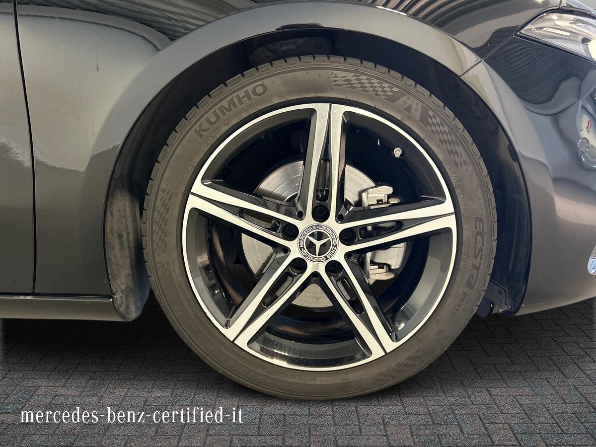 Mercedes Classe A Classe A 180 D Sport Night edition 8G-DCT - 17