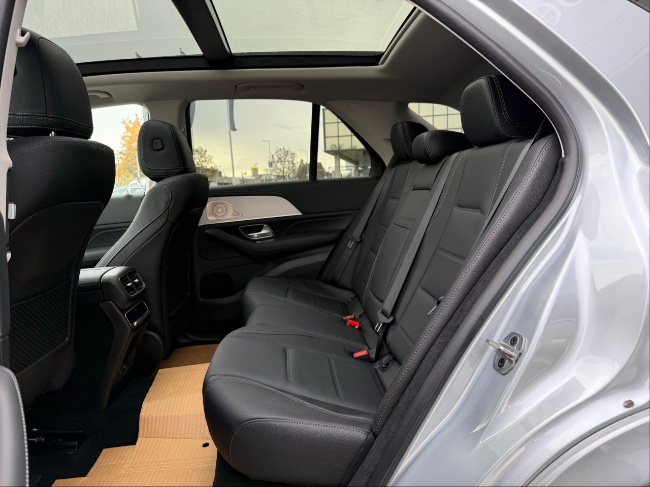 Mercedes GLE GLE 300 d 4Matic AMG Line PREMIUM - 13