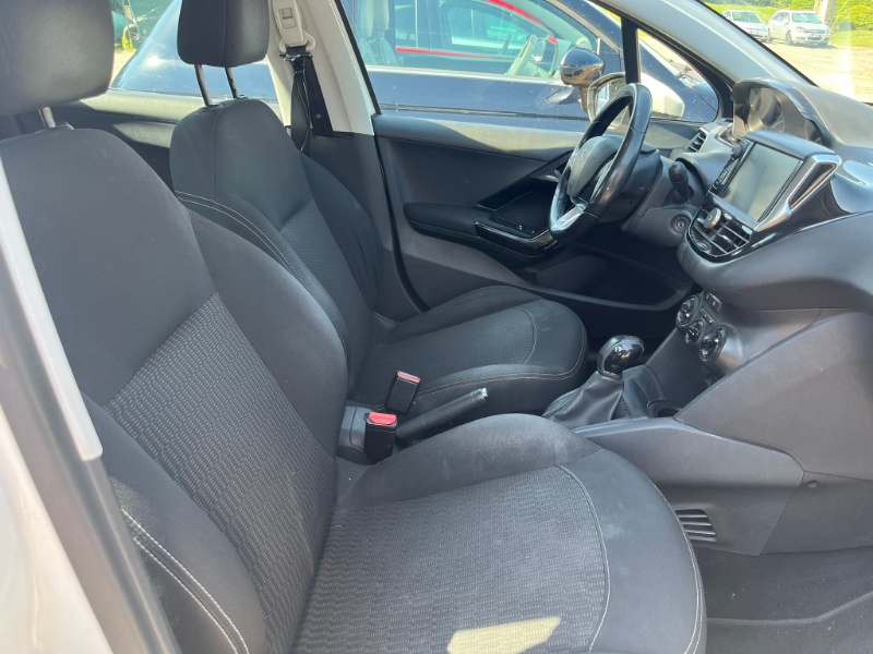 PEUGEOT – PureTech 82 5 porte Active