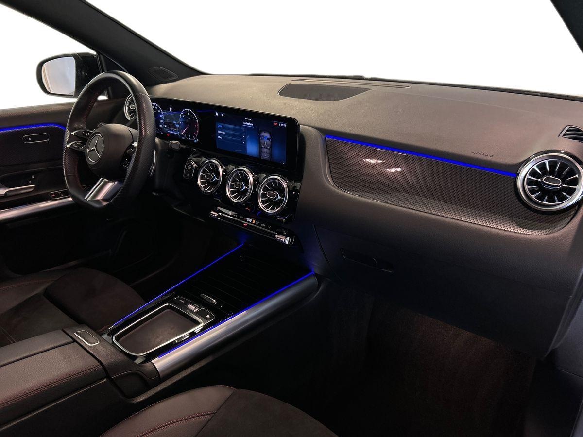 Mercedes  GLA 200 D AMG Line Advanced Plus 8G-DCT - 15