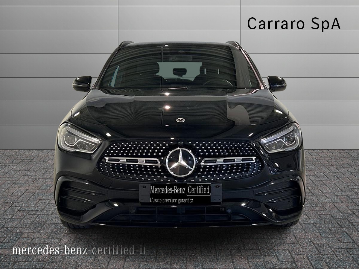 Mercedes GLA GLA 180 D Premium 8G-DCT - 3