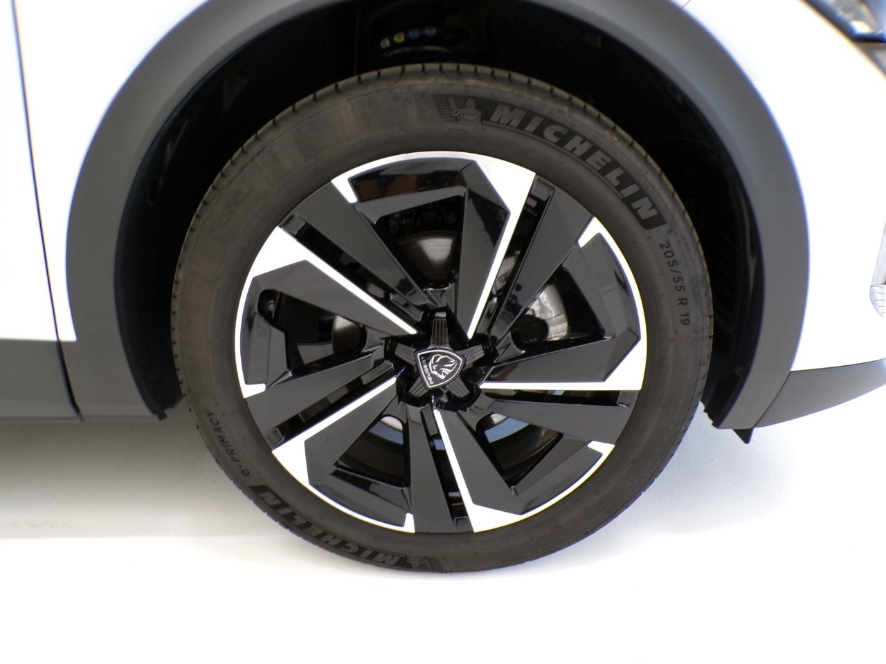 Peugeot 408 408 1.2 Hybrid 48V 136cv Allure e-DCS6 - 4