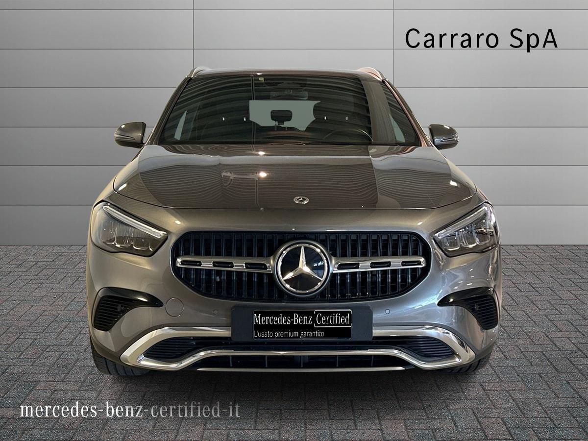 Mercedes GLA GLA 200 D Progressive Advanced Plus 8G-DCT - 3