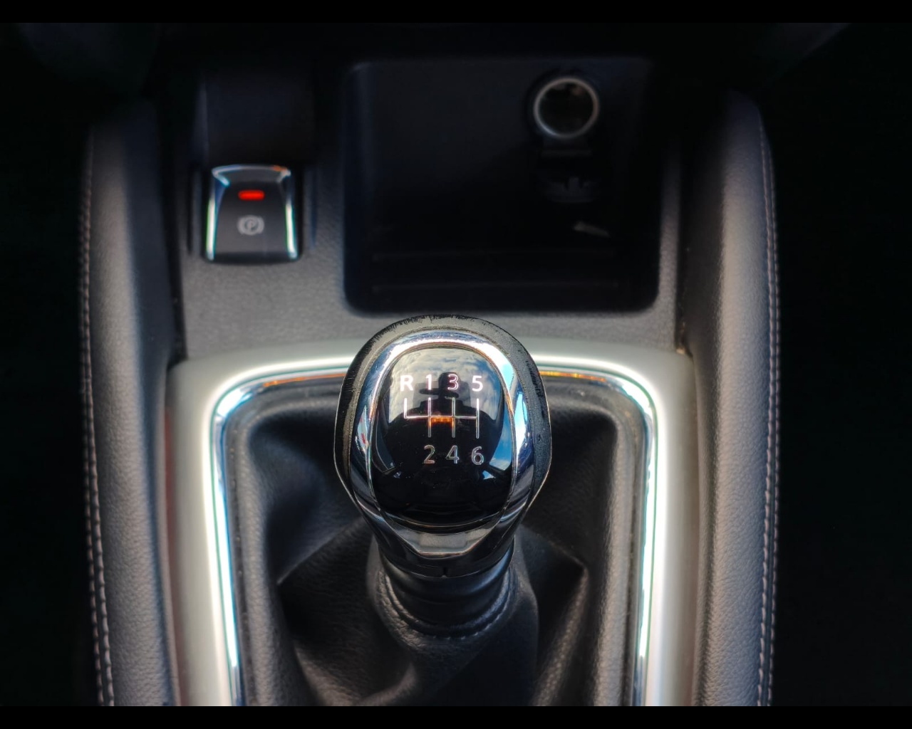 Foto NISSAN Qashqai 1.5 dci Acenta 110cv