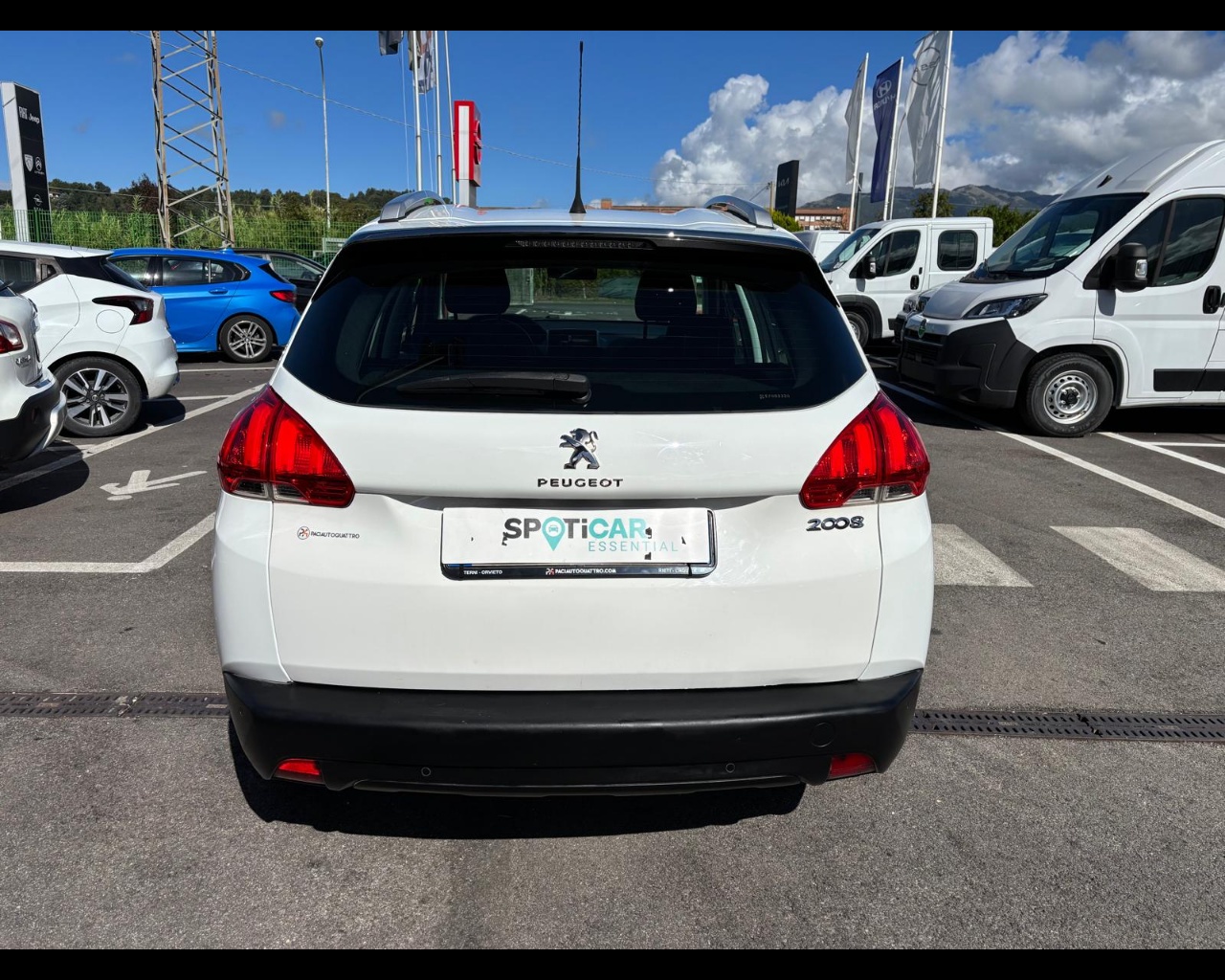 Foto PEUGEOT 2008 1.2 puretech (vti) 12v Allure 82cv