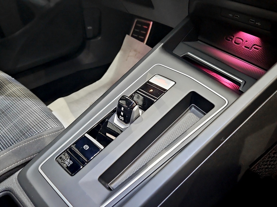 VOLKSWAGEN Golf 2.0 tdi GTD 200cv dsg Diesel usato - 16