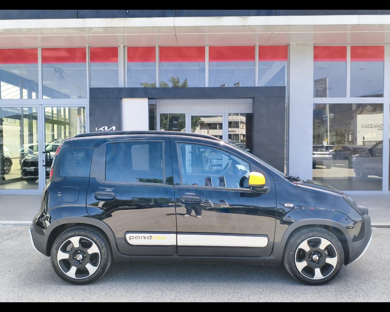 Foto FIAT Pandina Cross 1.0 firefly hybrid s&s 70cv