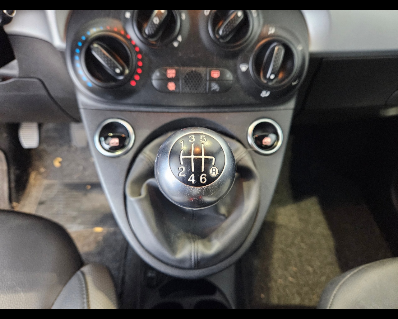 FIAT 500 1.0 hybrid Connect 70cv Ibrido benzina Usato - 9