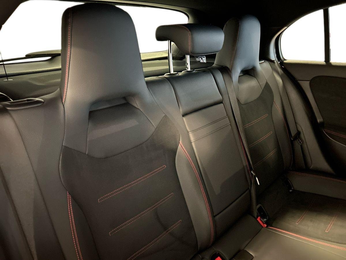 Mercedes Classe A Classe A 180 D Premium AMG Line Speedshift DCT AMG 8G - 16