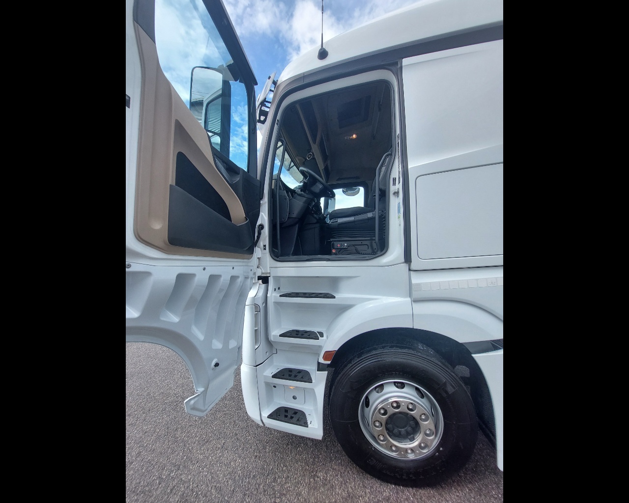 Mercedes actros 1848 LS flat cab. Str.Sp. 2,5 Euro VI - 9