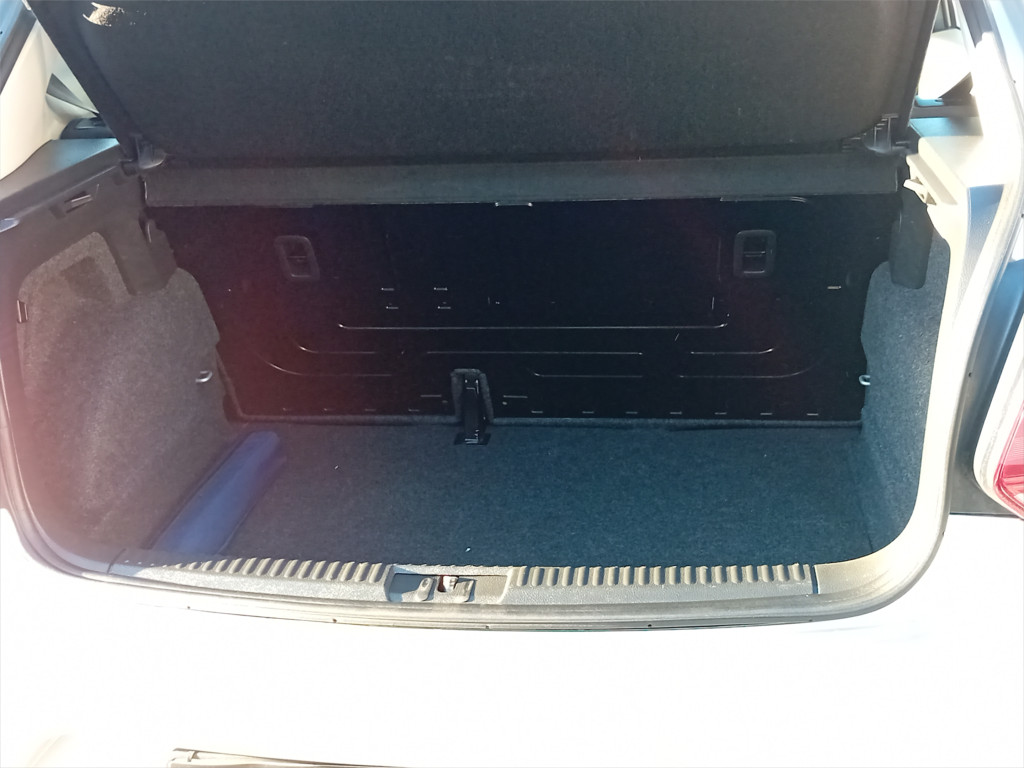 Panoramica 6° Immagine Veicolo