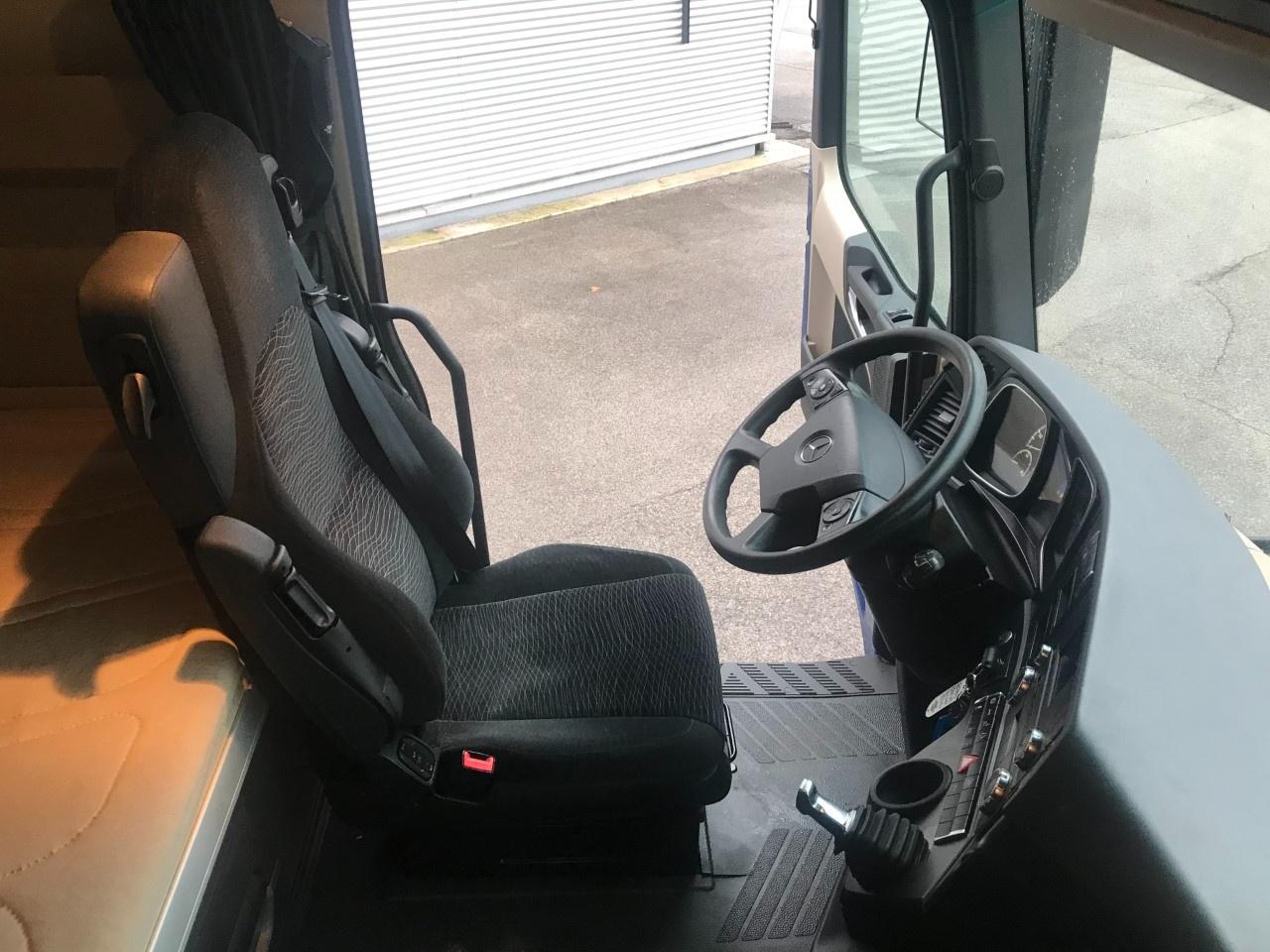 Mercedes Actros actros 2548 L Flat cab. Str.Sp. 2,5 Euro VI - 16