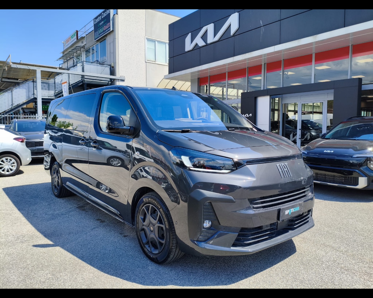 Foto FIAT Ulysse combi M1 XL 2.2 diesel 180cv S&S auto