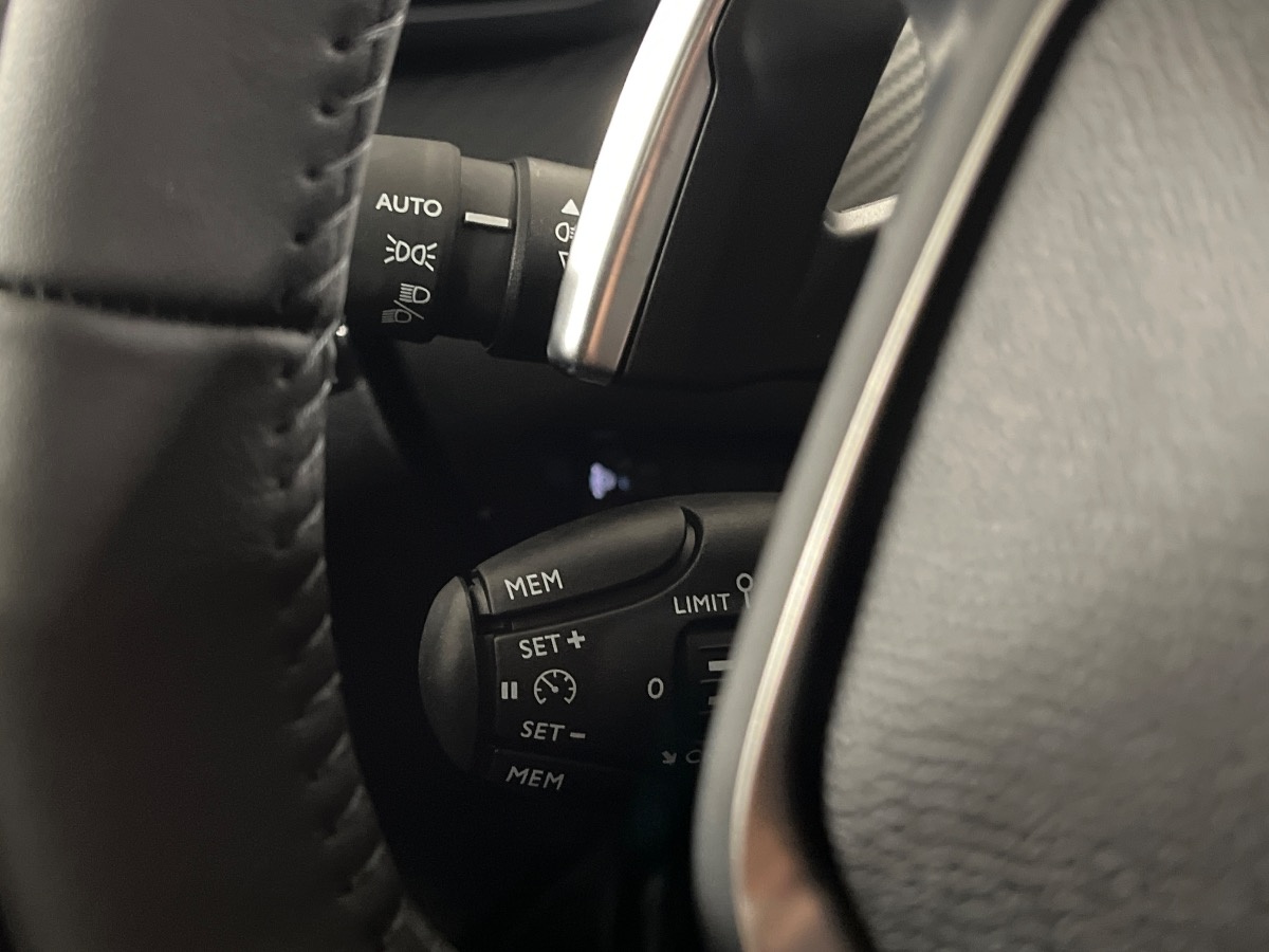 Peugeot 208 Nuovo Ibrido benzina 208 Verona