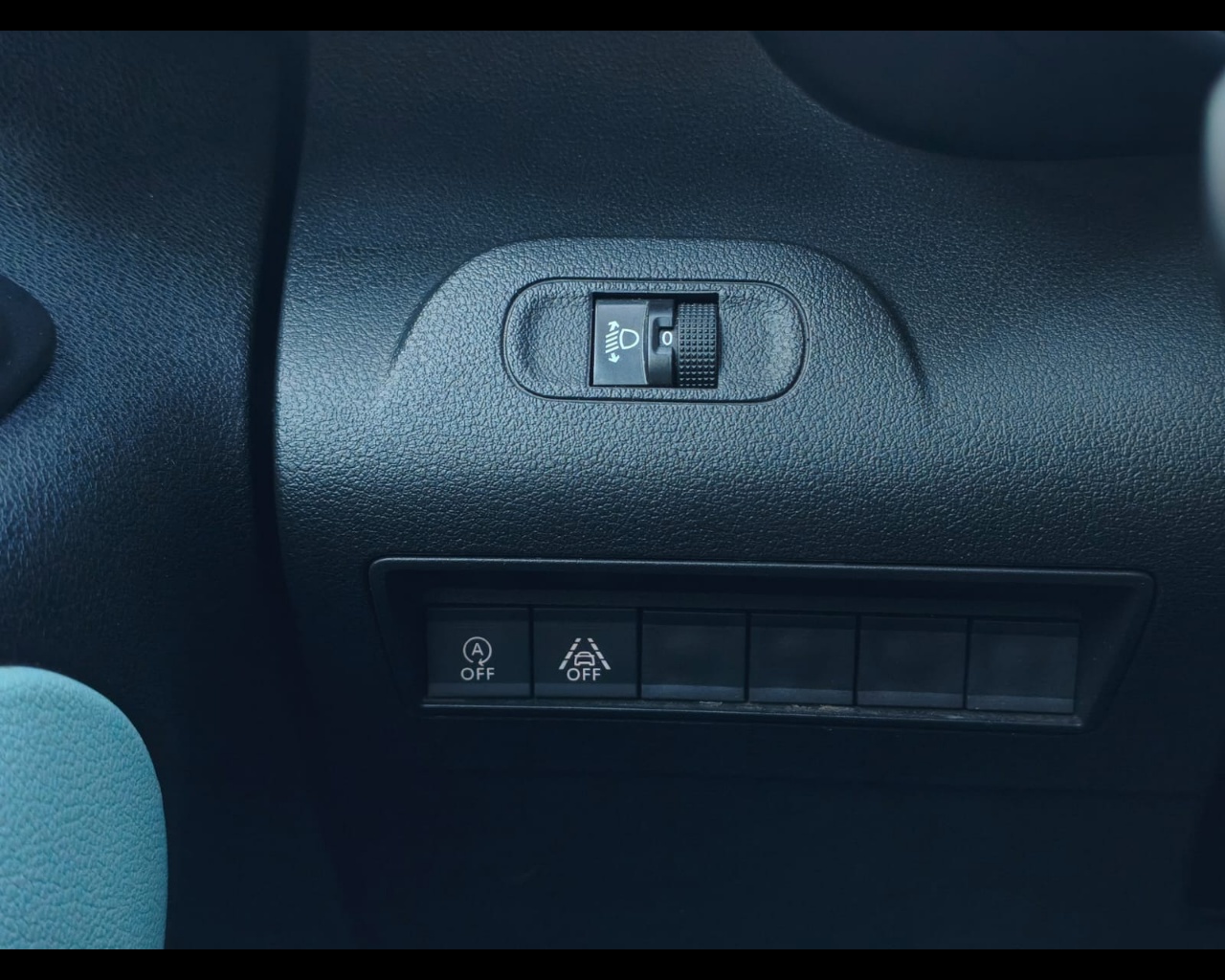 Foto CITROEN Berlingo 1.5 bluehdi M Feel s&s 100cv