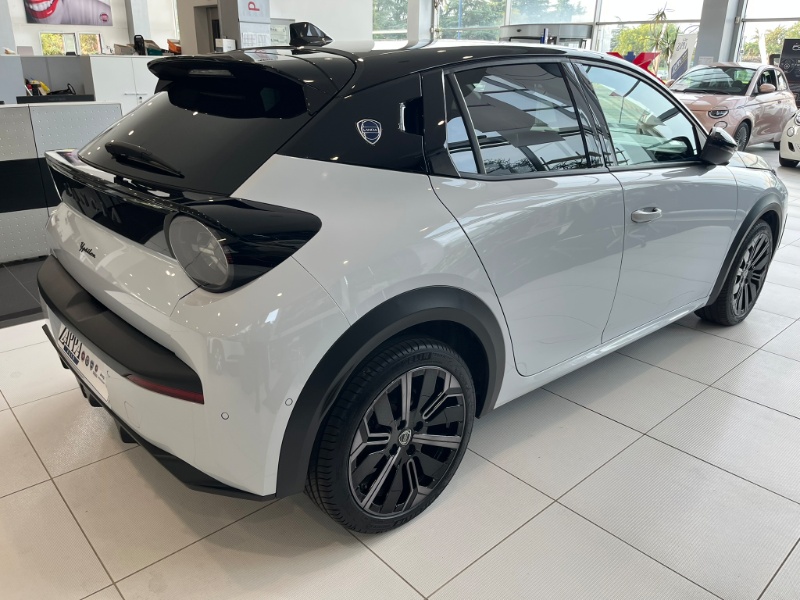 LANCIA – Ypsilon Hybrid e-DCT HF Line
