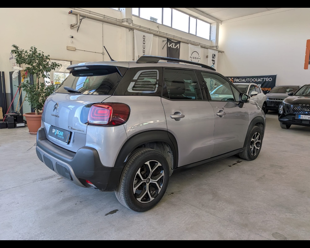 Foto CITROEN C3 Aircross 1.2 puretech Shine Pack s&s 130cv eat6