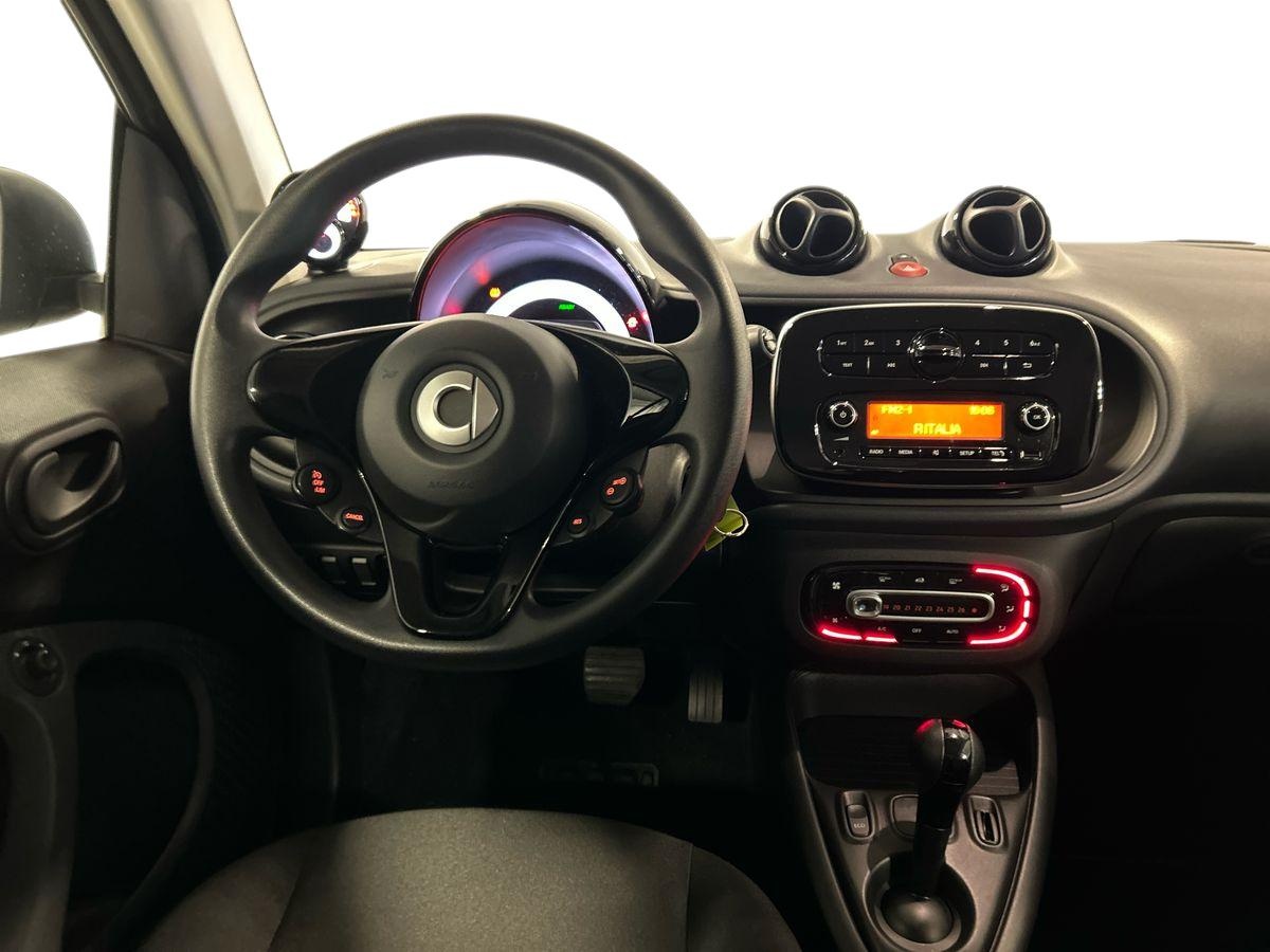 smart fortwo fortwo 4,6kW EQ Pure - 11