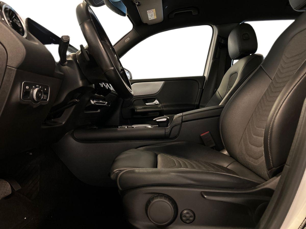 Mercedes GLB GLB 180 D Business Extra 8G-DCT - 10