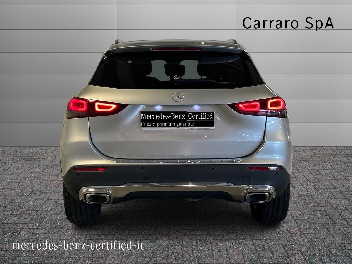Mercedes GLA GLA 200 D Sport Plus 8G-DCT - 4