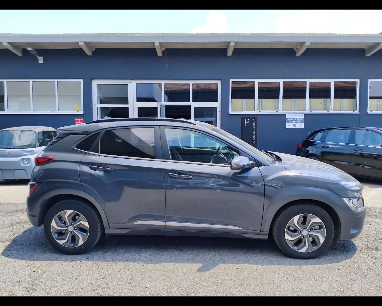 Foto HYUNDAI Kona 1.6 gdi hev Xline Safety Pack 2wd 141cv dct