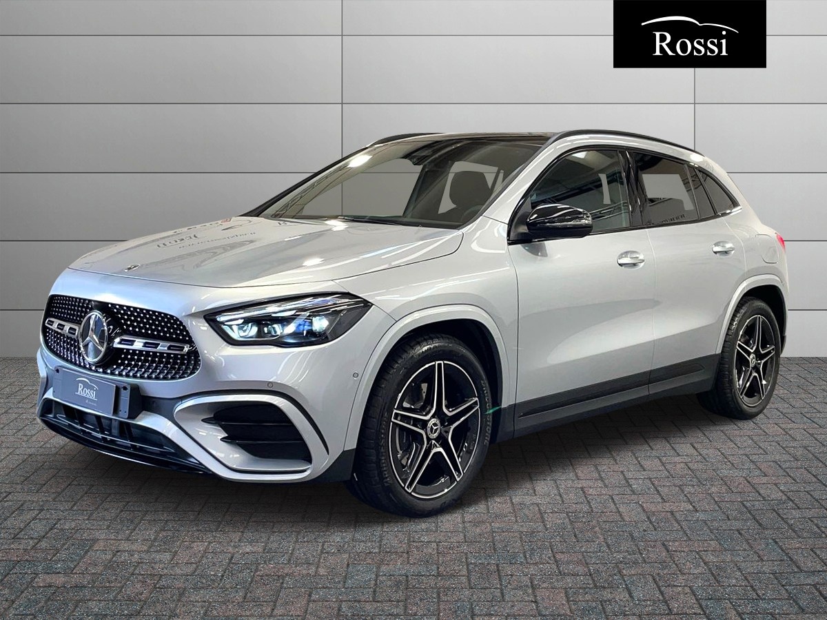 Mercedes-Benz GLA 180  d Automatic