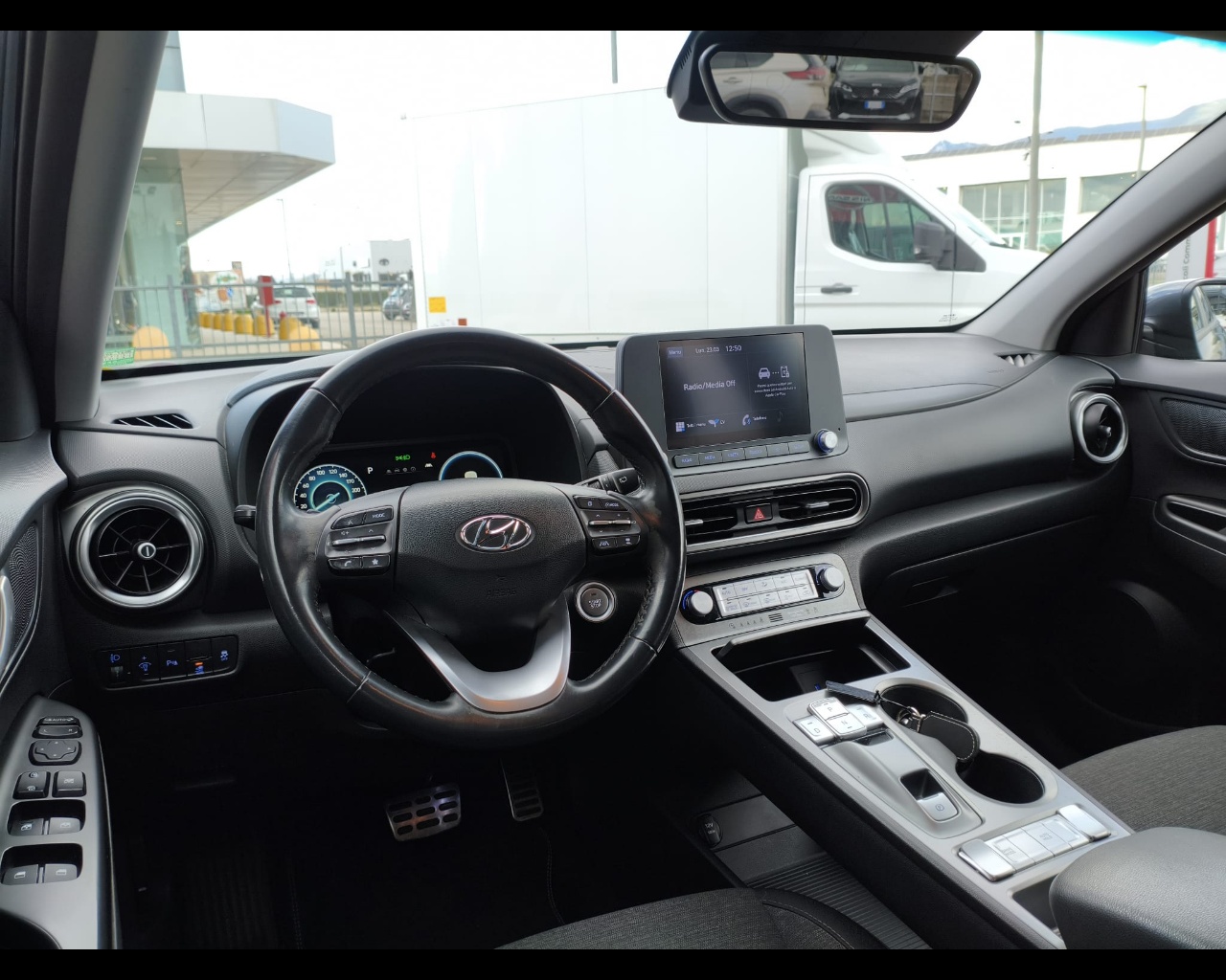 Foto HYUNDAI Kona 64 kWh EV Xline 204cv