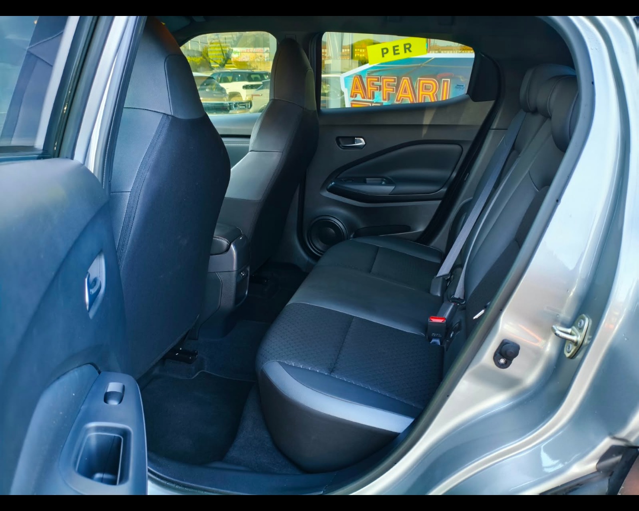 Foto NISSAN Juke 1.6 hev N-Connecta