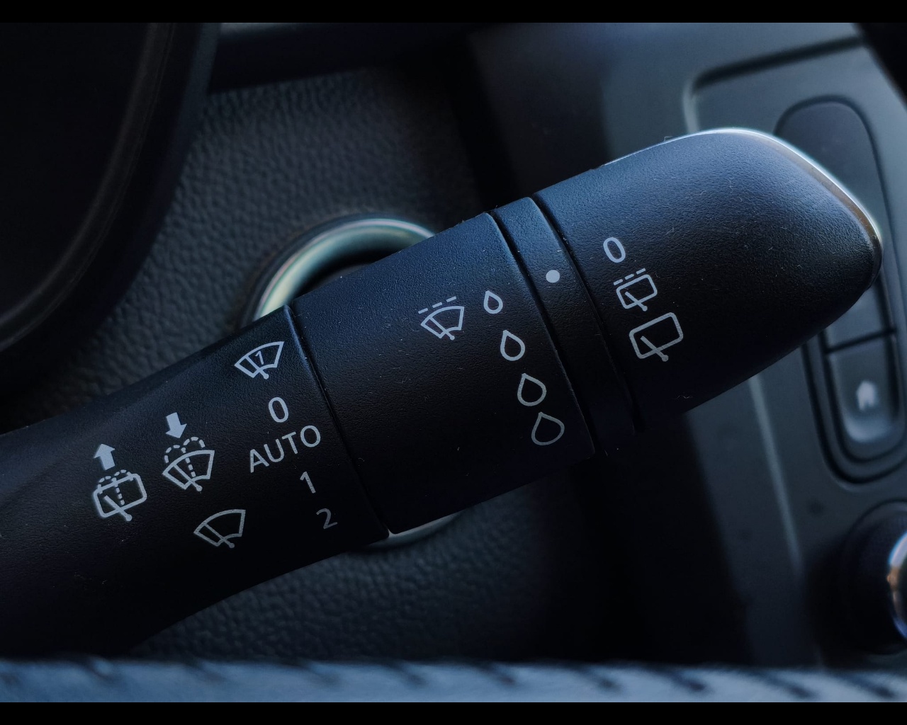 Foto RENAULT Kadjar 1.5 dci energy Sport Edition 110cv